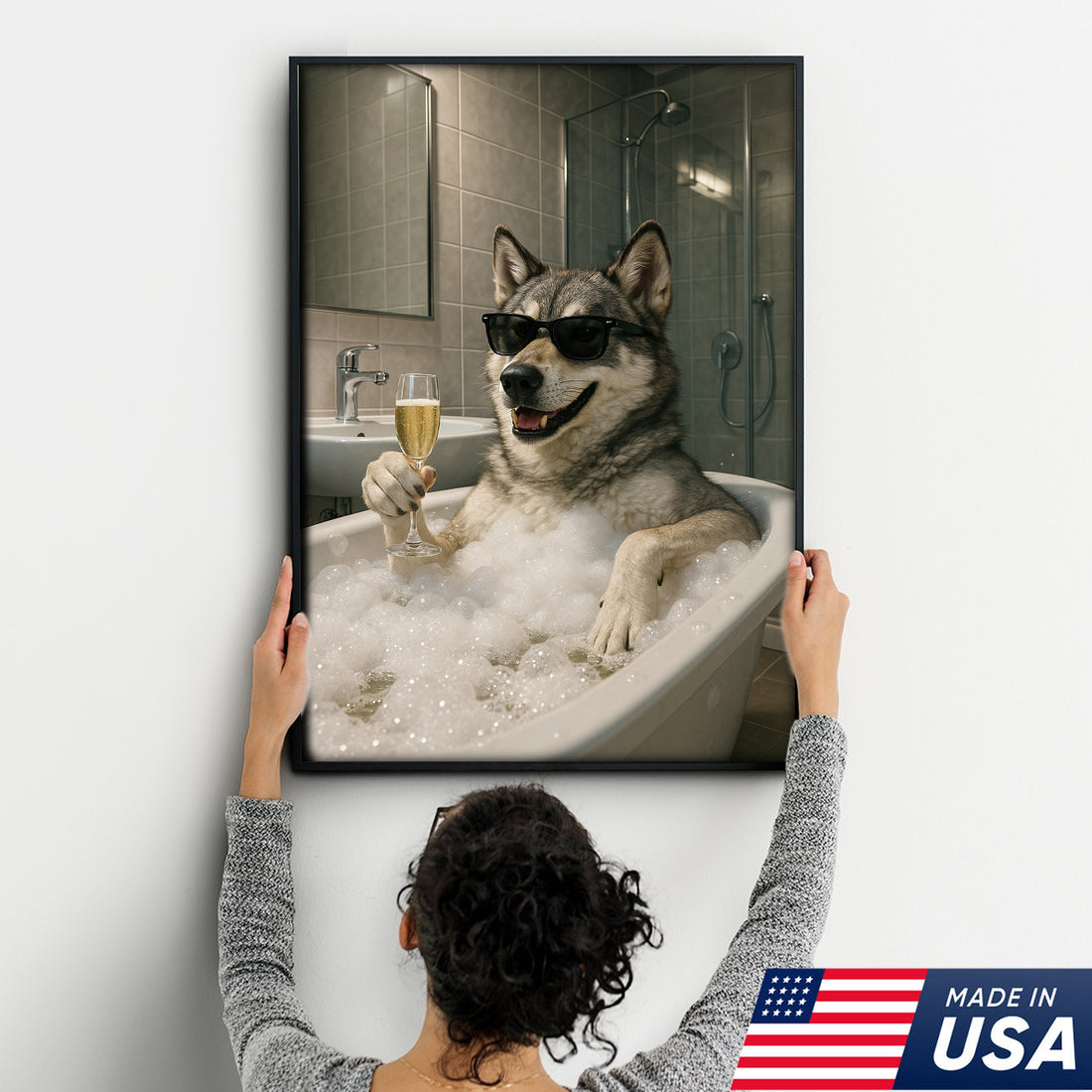 Funny Wolf Canvas Wall Art – Quirky Animal Portrait Relaxing in Bathtub