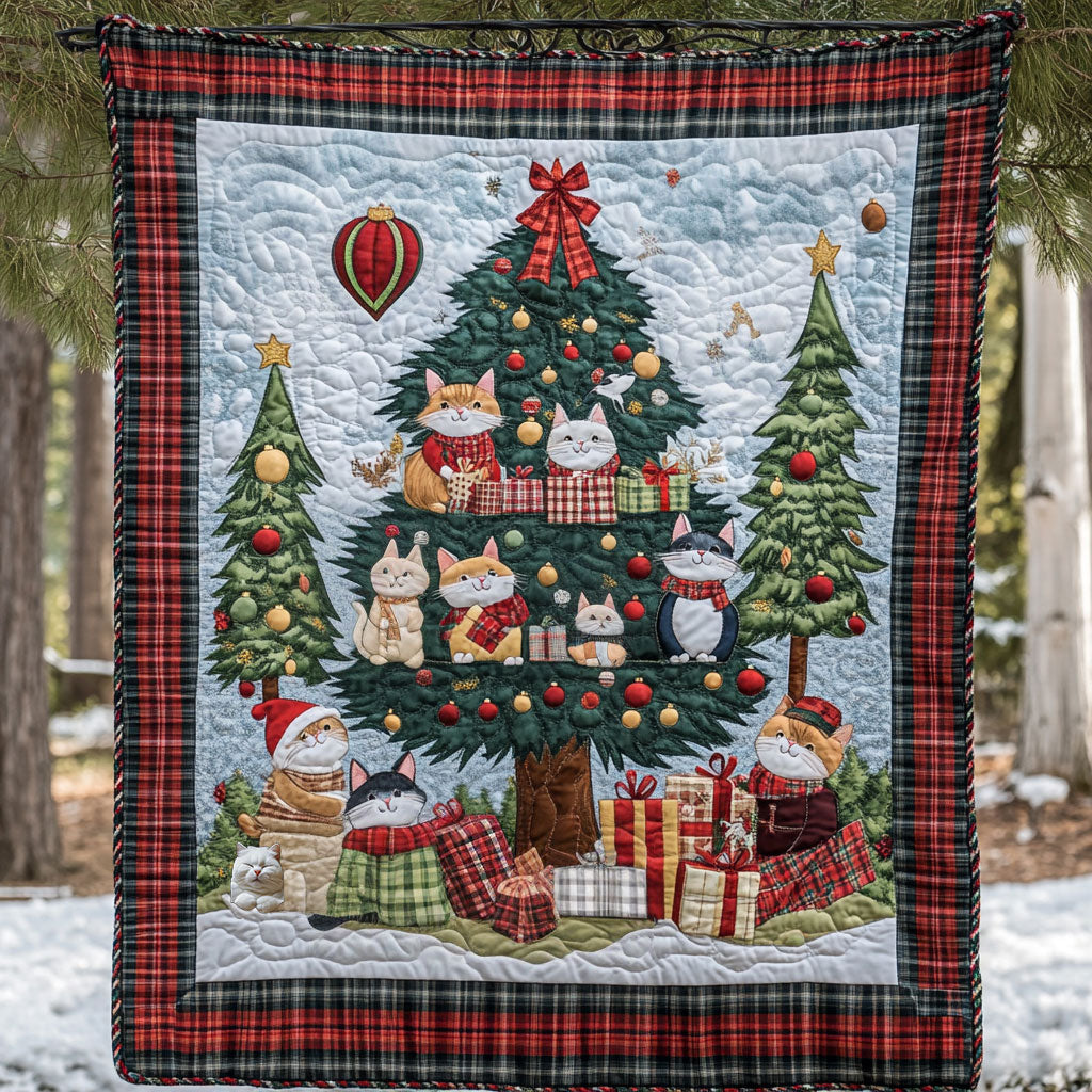 Christmas Cat Gentle Snowfall Quilt Blanket